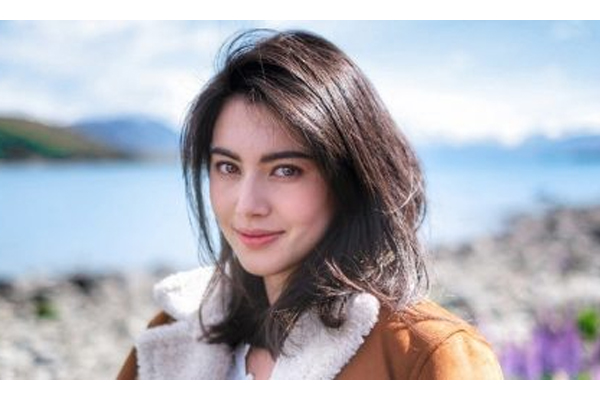 Những kiểu tóc mái dự đoán sẽ càn quét năm 2022